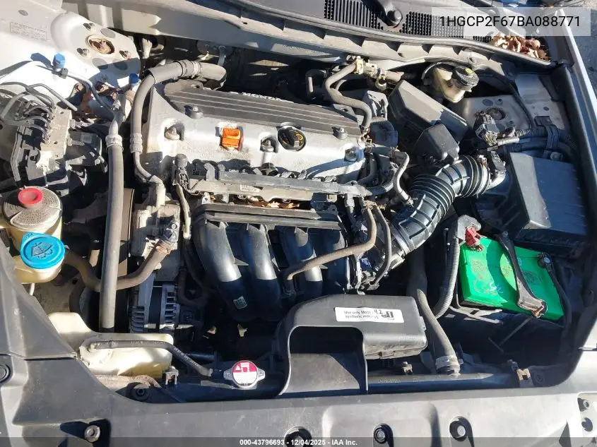 1HGCP2F67BA088771 2011 Honda Accord 2.4 Se