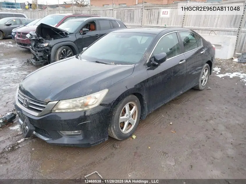 1HGCR2E96DA811048 2013 Honda Accord Touring