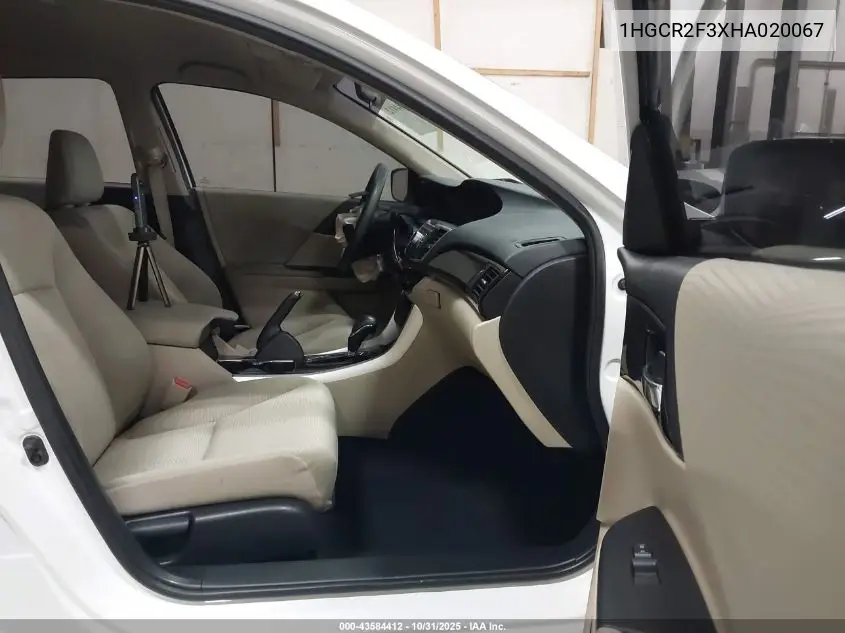 1HGCR2F3XHA020067 2017 Honda Accord Lx
