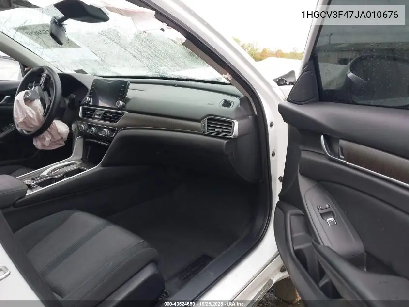 1HGCV3F47JA010676 2018 Honda Accord Hybrid Ex