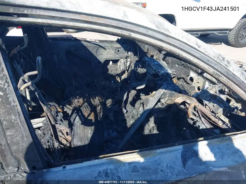 1HGCV1F43JA241501 2018 Honda Accord Ex