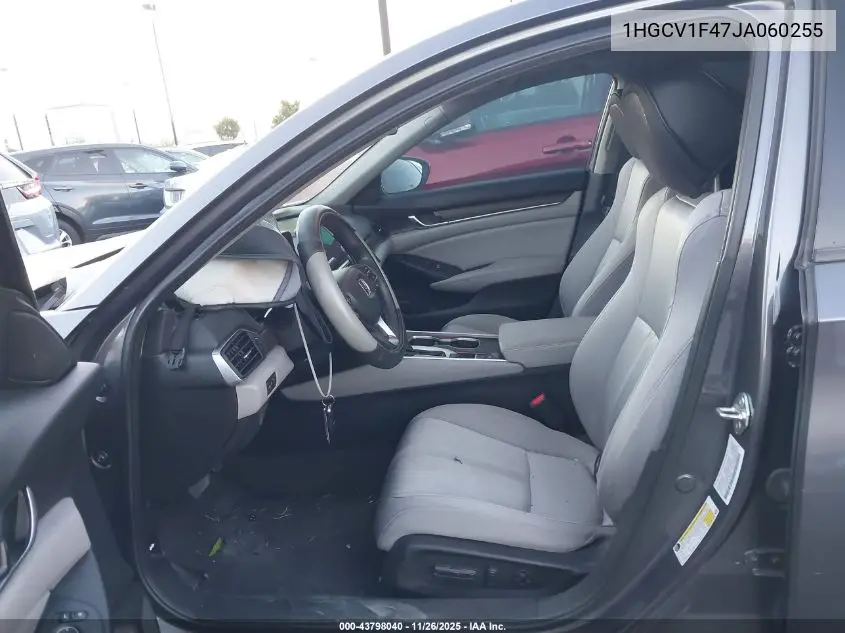 1HGCV1F47JA060255 2018 Honda Accord Ex