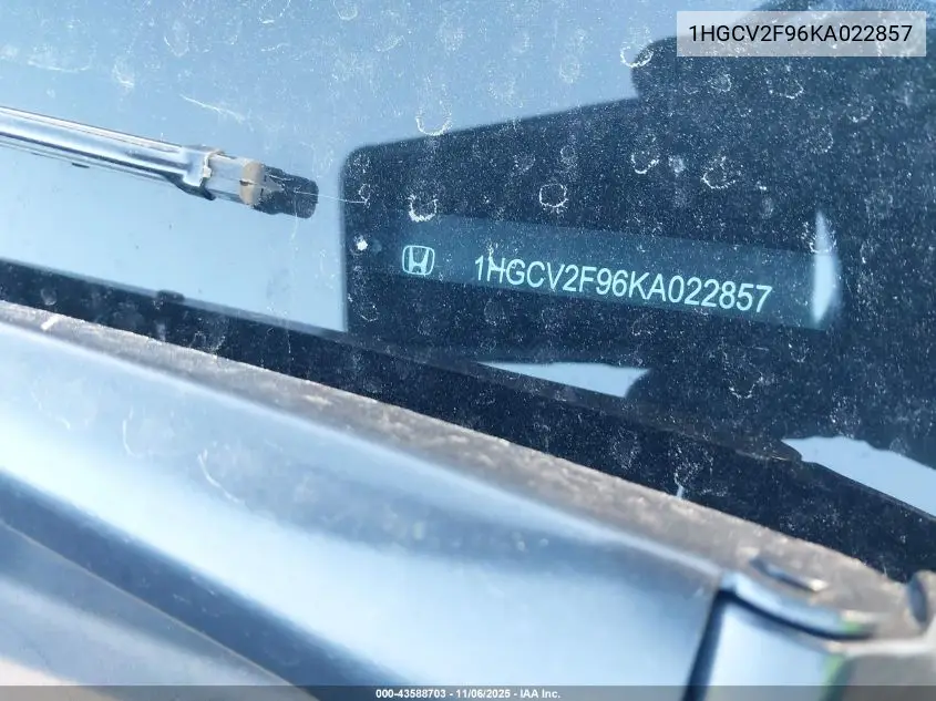 1HGCV2F96KA022857 2019 Honda Accord Touring 2.0T