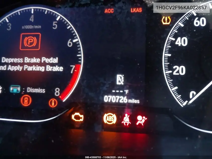 1HGCV2F96KA022857 2019 Honda Accord Touring 2.0T
