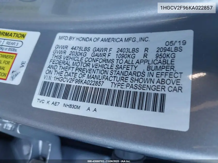 1HGCV2F96KA022857 2019 Honda Accord Touring 2.0T