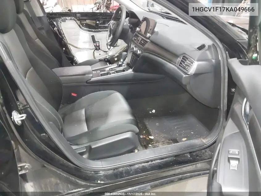 1HGCV1F17KA049666 2019 Honda Accord Lx