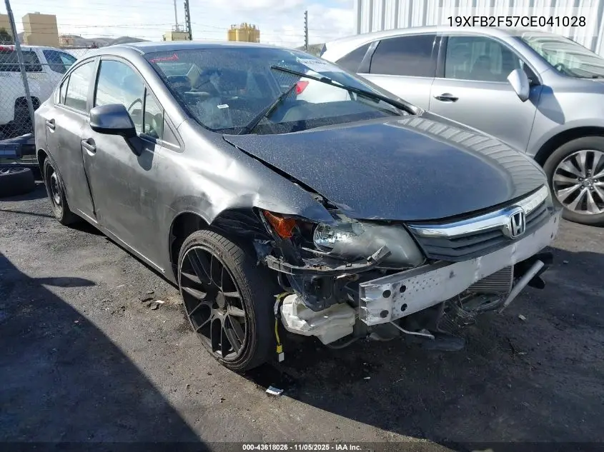 19XFB2F57CE041028 2012 Honda Civic Lx
