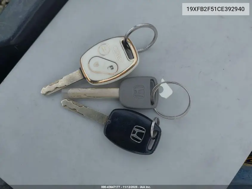 19XFB2F51CE392940 2012 Honda Civic Lx