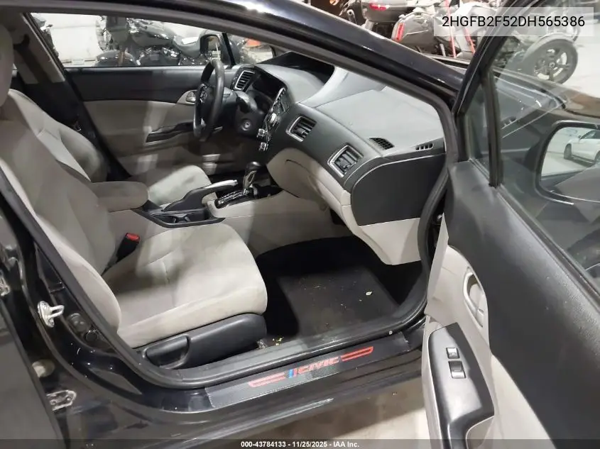 2HGFB2F52DH565386 2013 Honda Civic Lx