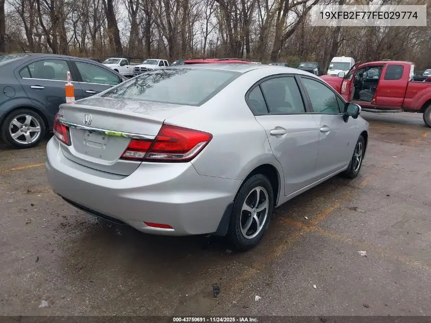 19XFB2F77FE029774 2015 Honda Civic Se