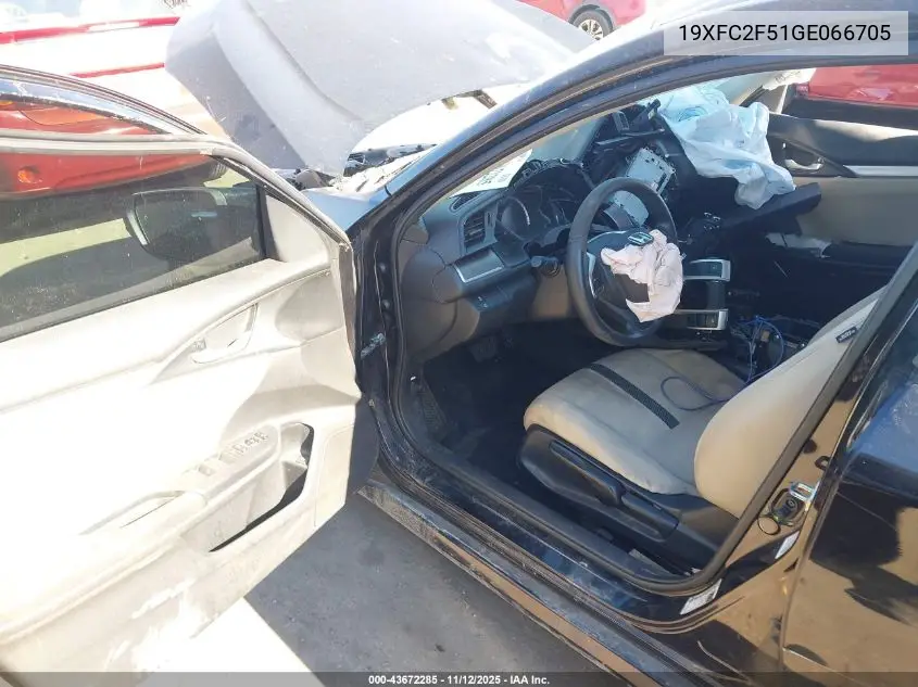 19XFC2F51GE066705 2016 Honda Civic Lx