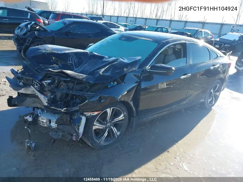2HGFC1F91HH104924 2017 Honda Civic Touring