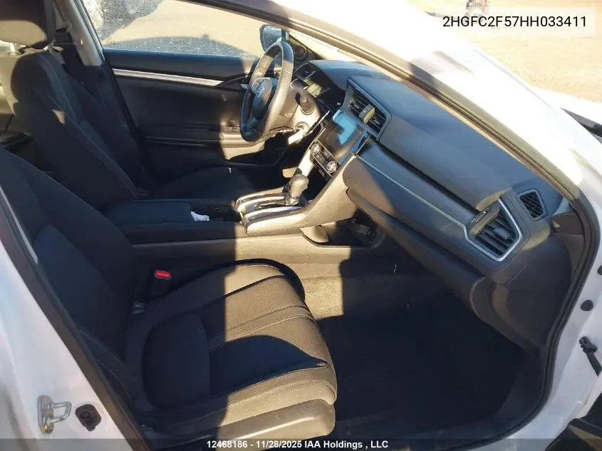 2HGFC2F57HH033411 2017 Honda Civic Lx