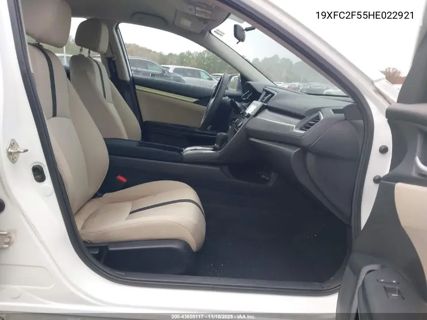 19XFC2F55HE022921 2017 Honda Civic Lx