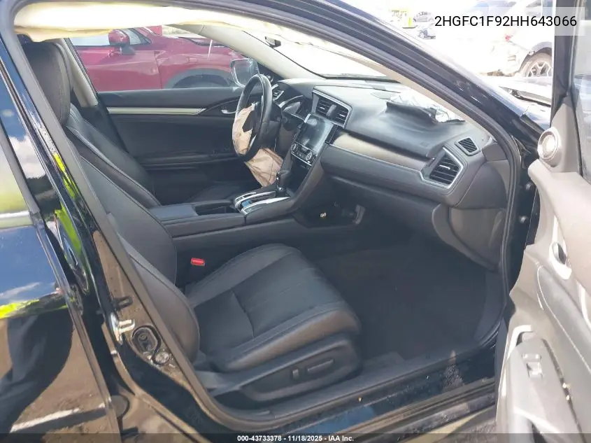 2HGFC1F92HH643066 2017 Honda Civic Touring