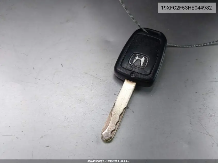 19XFC2F53HE044982 2017 Honda Civic Lx