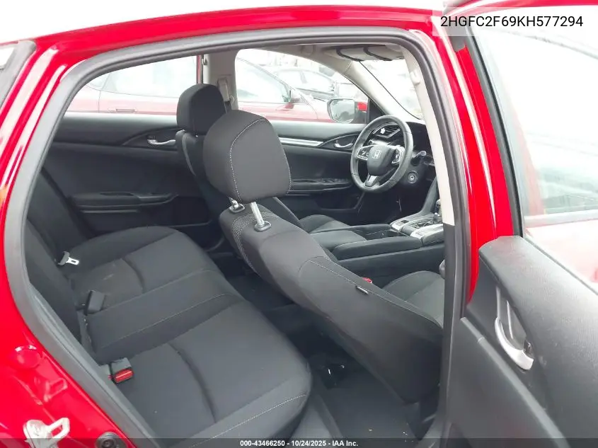 2HGFC2F69KH577294 2019 Honda Civic Lx