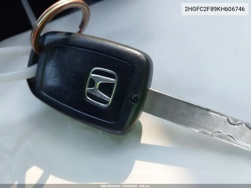 2HGFC2F89KH606746 2019 Honda Civic Sport