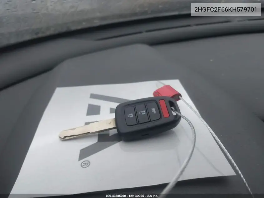 2HGFC2F66KH579701 2019 Honda Civic Lx