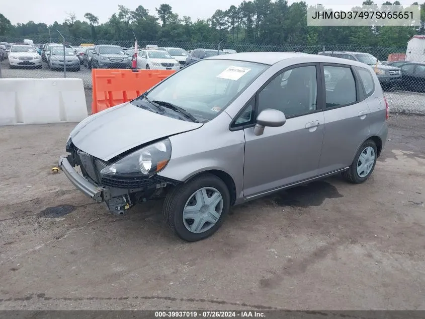 2007 Honda Fit VIN: JHMGD37497S065651 Lot: 39937019