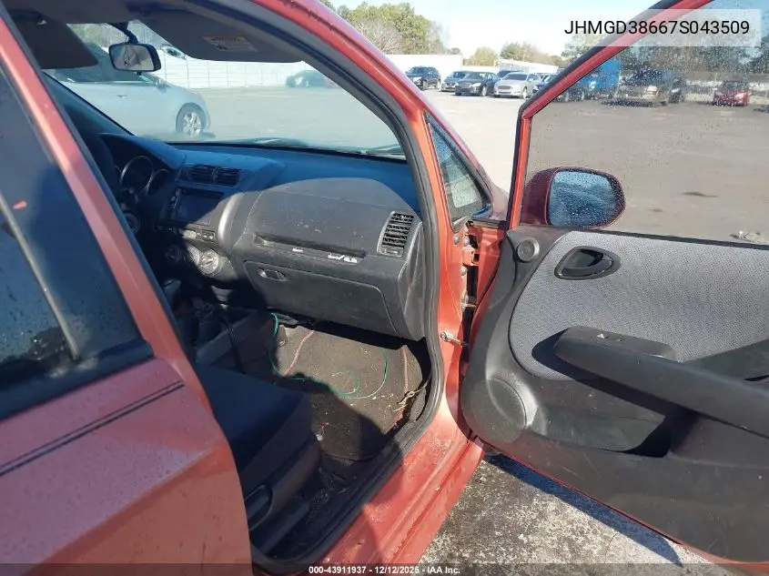 JHMGD38667S043509 2007 Honda Fit Sport
