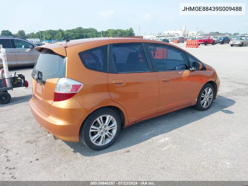 2009 Honda Fit Sport VIN: JHMGE88439S009488 Lot: 39940257