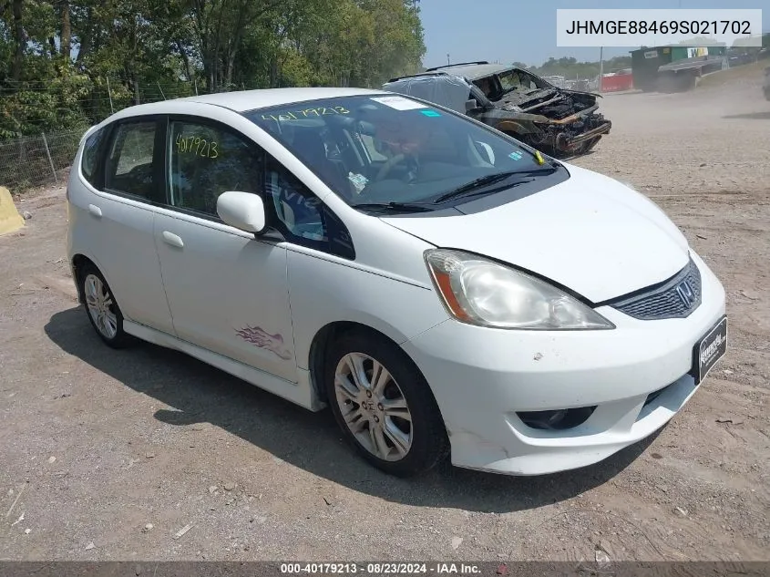 2009 Honda Fit Sport VIN: JHMGE88469S021702 Lot: 40179213