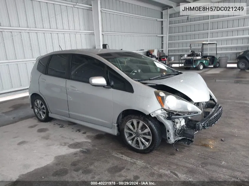 2013 Honda Fit Sport VIN: JHMGE8H57DC021249 Lot: 40231978