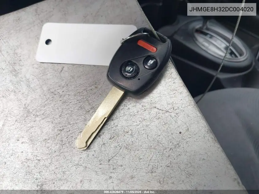 JHMGE8H32DC004020 2013 Honda Fit