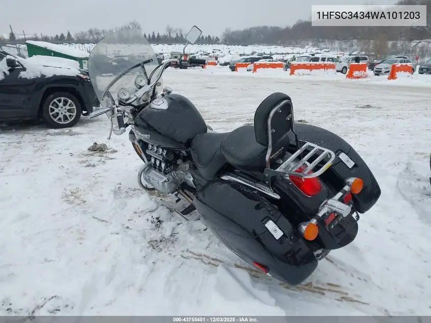 1HFSC3434WA101203 1998 Honda Gl1500 Ct