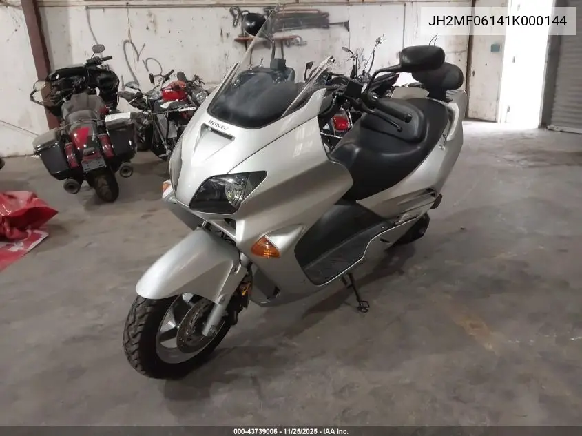 JH2MF06141K000144 2001 Honda Nss250