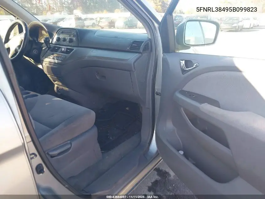 5FNRL38495B099823 2005 Honda Odyssey Ex