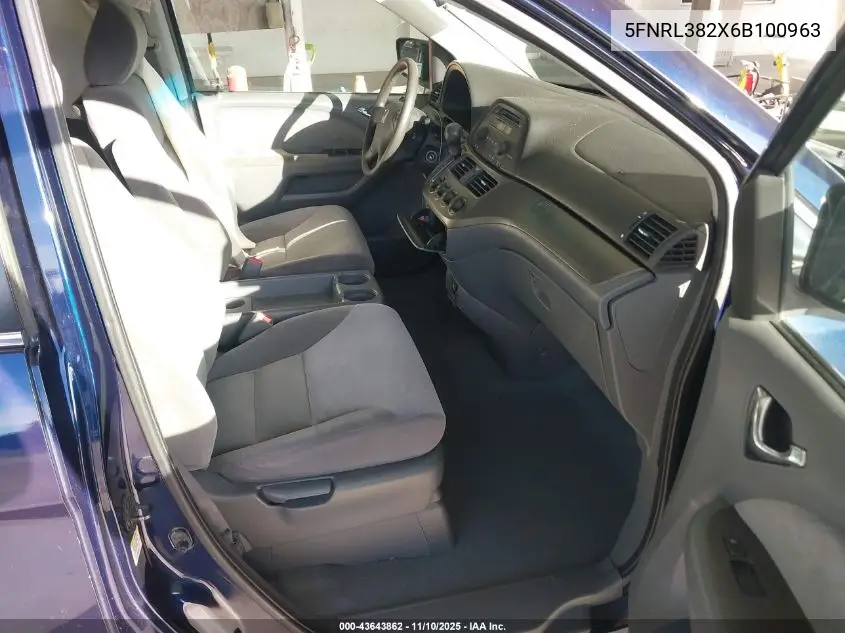 5FNRL382X6B100963 2006 Honda Odyssey Lx