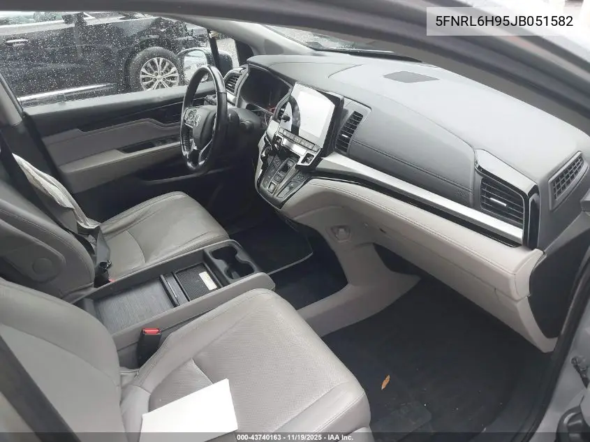 5FNRL6H95JB051582 2018 Honda Odyssey Elite