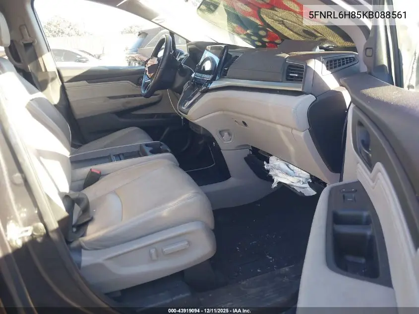 5FNRL6H85KB088561 2019 Honda Odyssey Touring