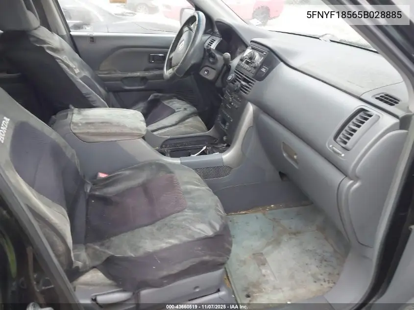 5FNYF18565B028885 2005 Honda Pilot Ex-L