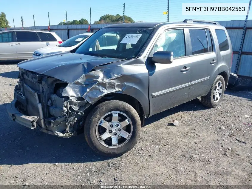 5FNYF3H97BB042563 2011 Honda Pilot Touring