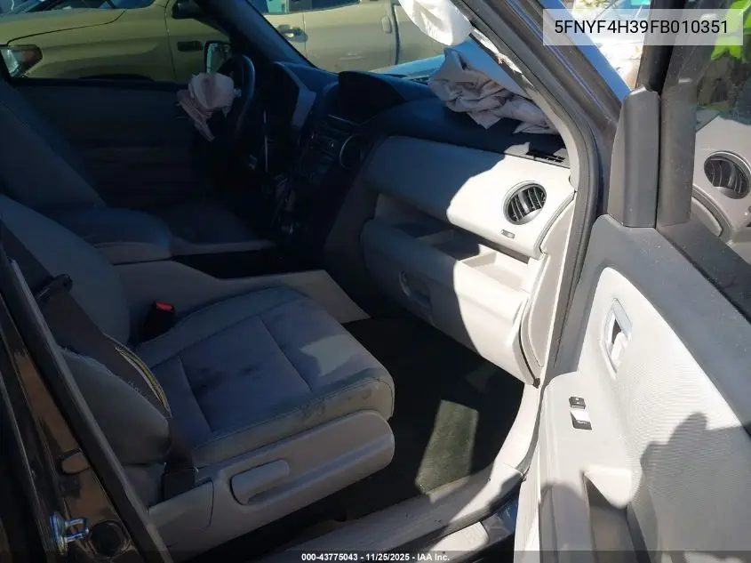 5FNYF4H39FB010351 2015 Honda Pilot Se