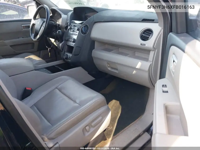 5FNYF3H6XFB016163 2015 Honda Pilot Exl