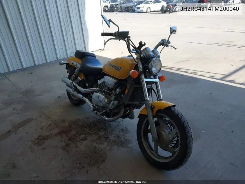 JH2RC4314TM200040 1996 Honda Vf750 C