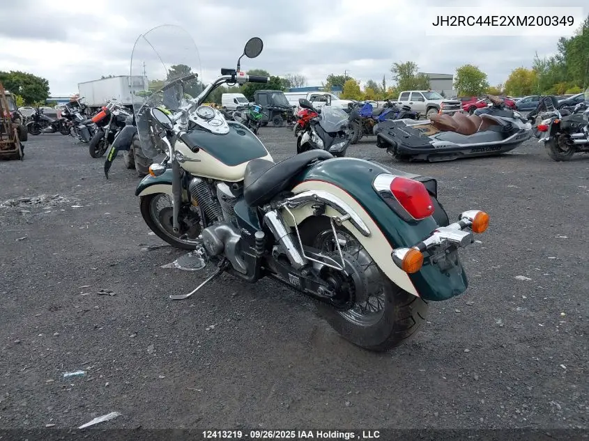 JH2RC44E2XM200349 1999 Honda Vt750 Cd3