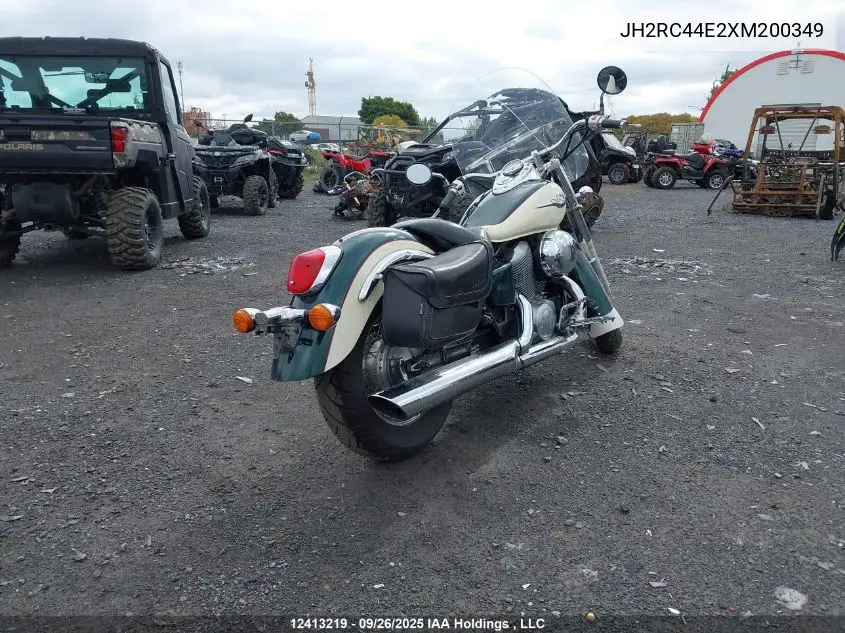 JH2RC44E2XM200349 1999 Honda Vt750 Cd3