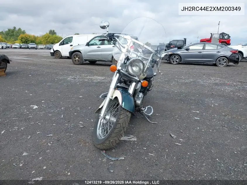 JH2RC44E2XM200349 1999 Honda Vt750 Cd3