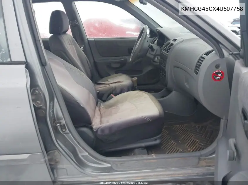 KMHCG45CX4U507758 2004 Hyundai Accent Gl
