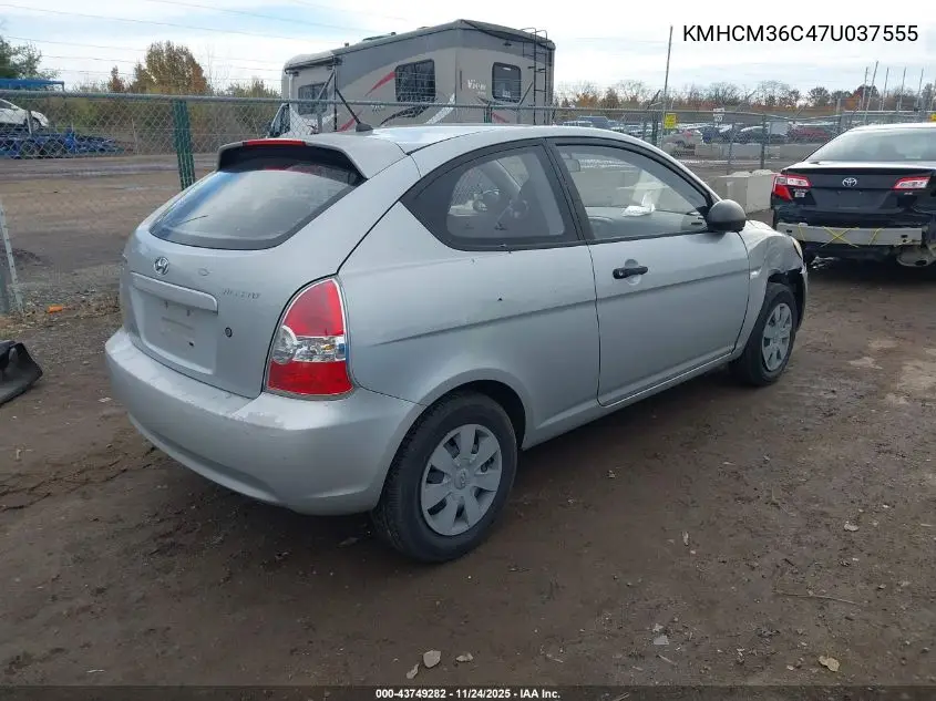 KMHCM36C47U037555 2007 Hyundai Accent Gs