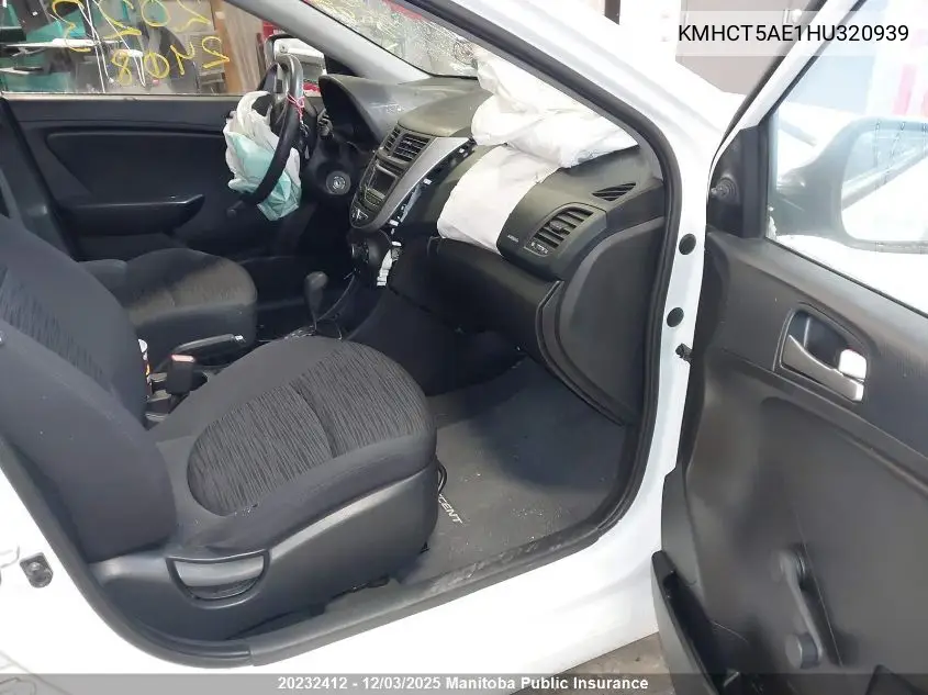 KMHCT5AE1HU320939 2017 Hyundai Accent Gl