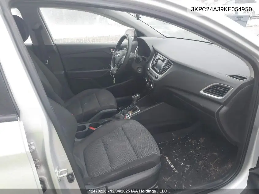 3KPC24A39KE054950 2019 Hyundai Accent Se/Sel
