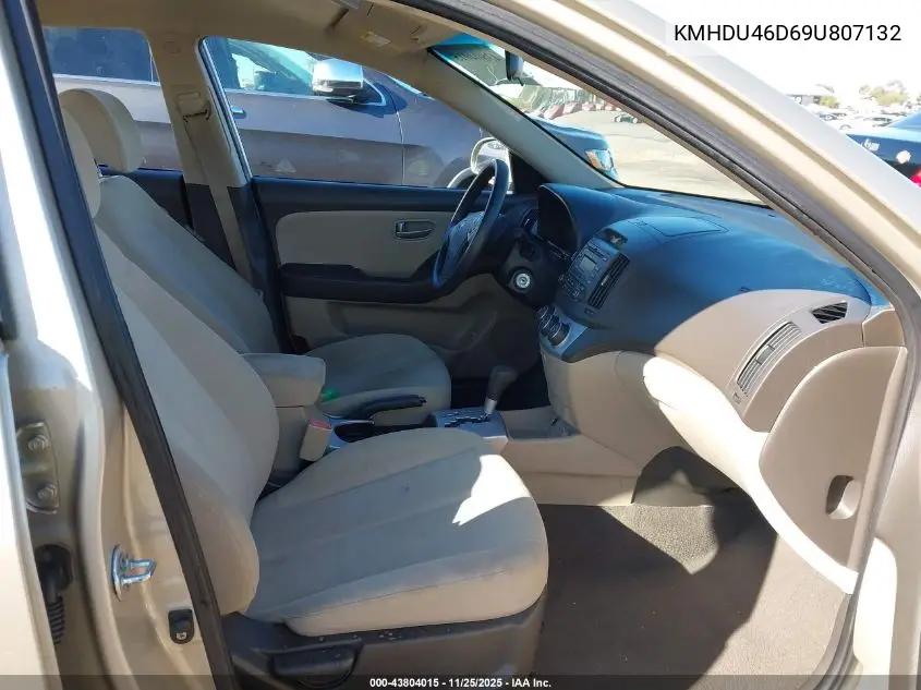 KMHDU46D69U807132 2009 Hyundai Elantra Gls