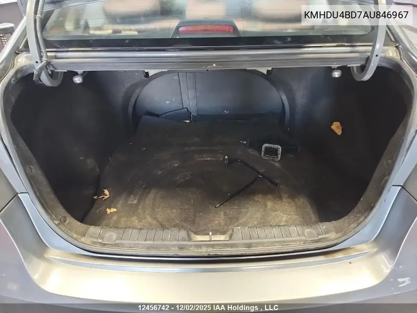 KMHDU4BD7AU846967 2010 Hyundai Elantra Blue/Gls/Se
