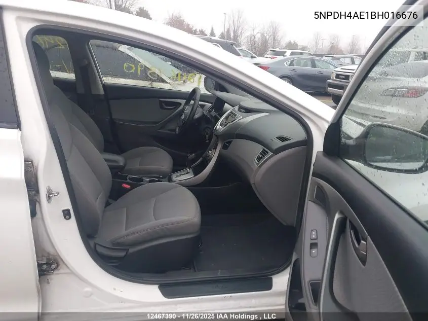 5NPDH4AE1BH016676 2011 Hyundai Elantra Gls